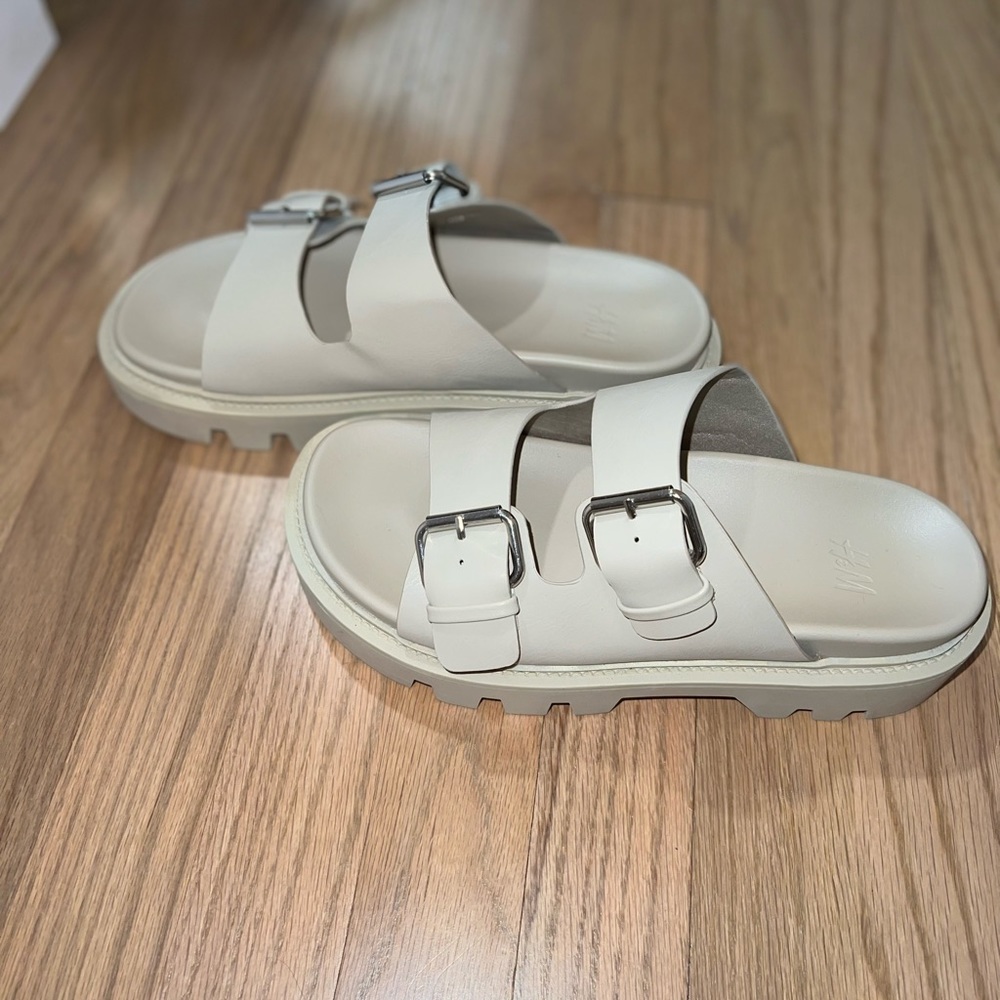 H&M Chunky slides